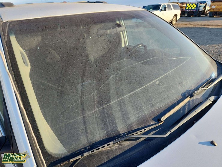 2016-dodge-grand-caravan-crew-image-32