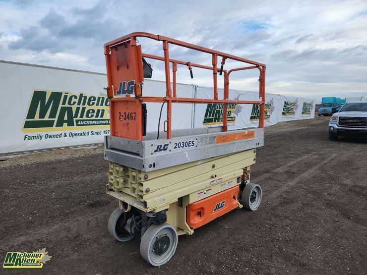 2007-jlg-2030es-image-1