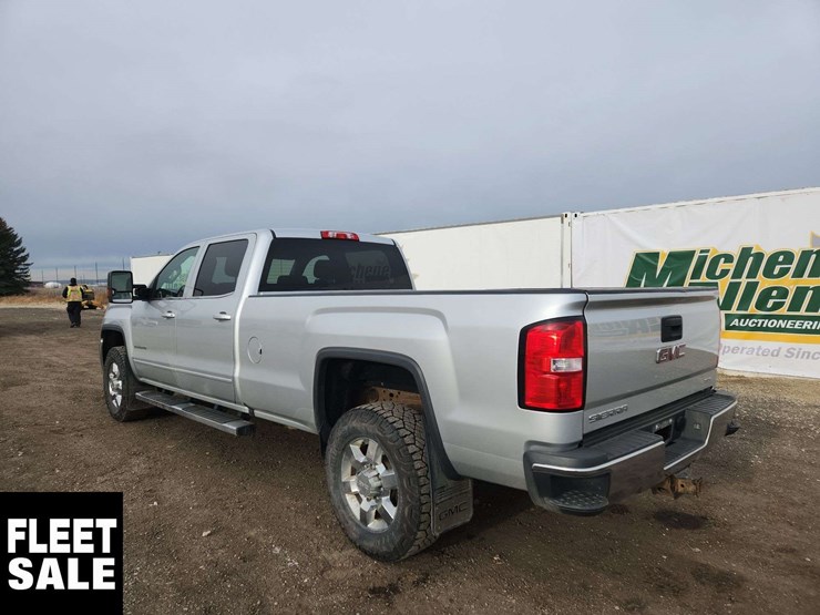 2019-gmc-sierra-2500hd-image-3