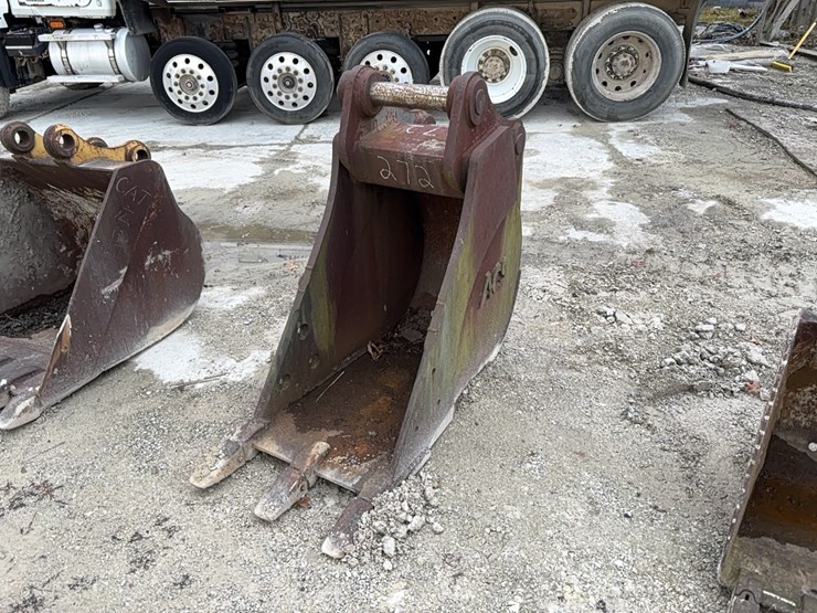 acs-24in.-digging-bucket-excavator-bucket-image-1