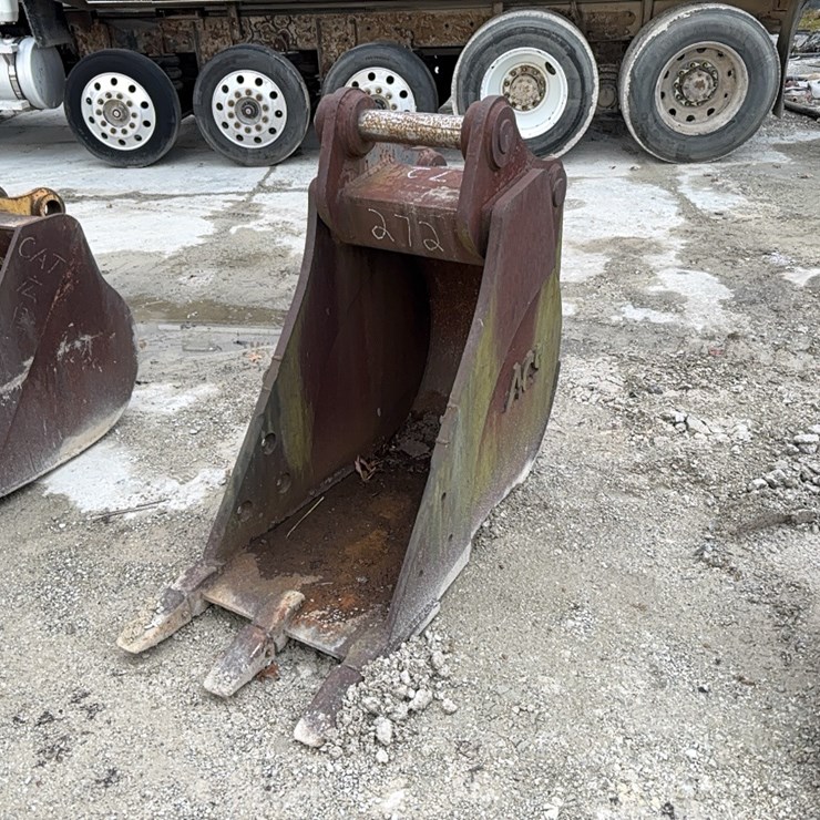 ACS 24IN. DIGGING BUCKET EXCAVATOR BUCKET