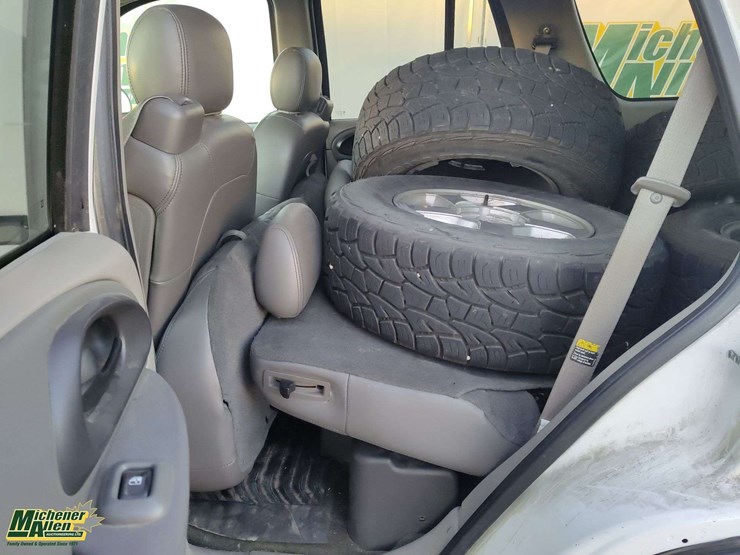 2004-chevrolet-trailblazer-image-17