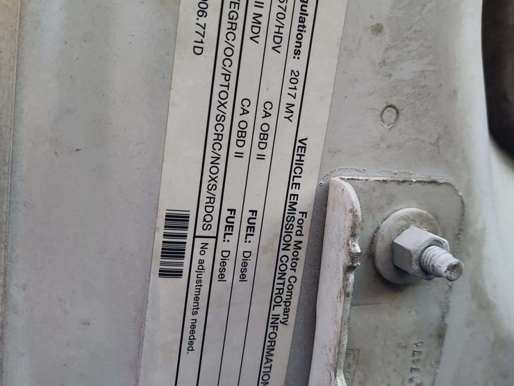 2017-ford-f350-image-24