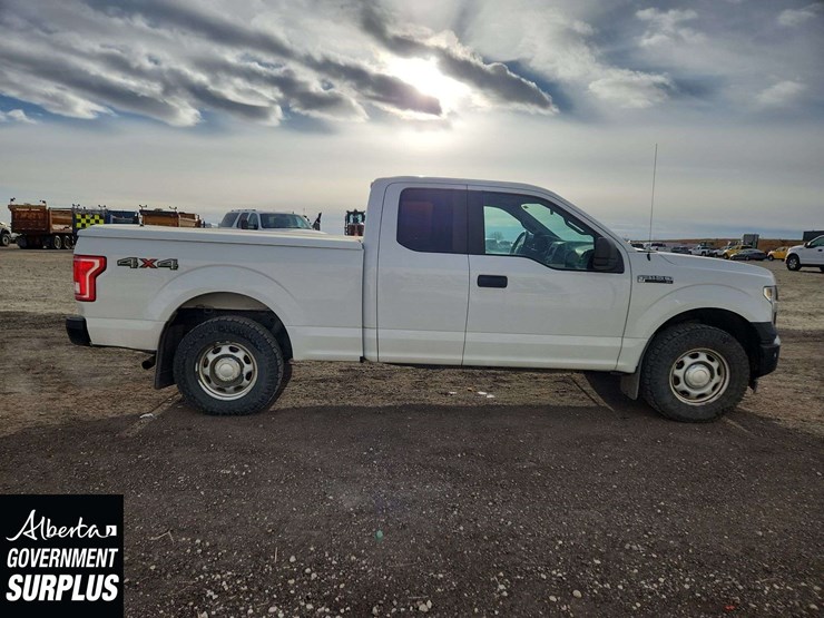 2017-ford-6.5-ft-image-24