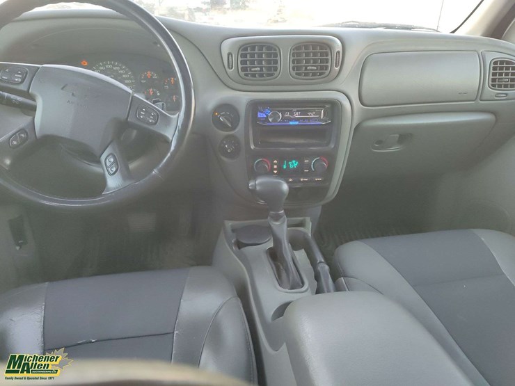 2004-chevrolet-trailblazer-image-16