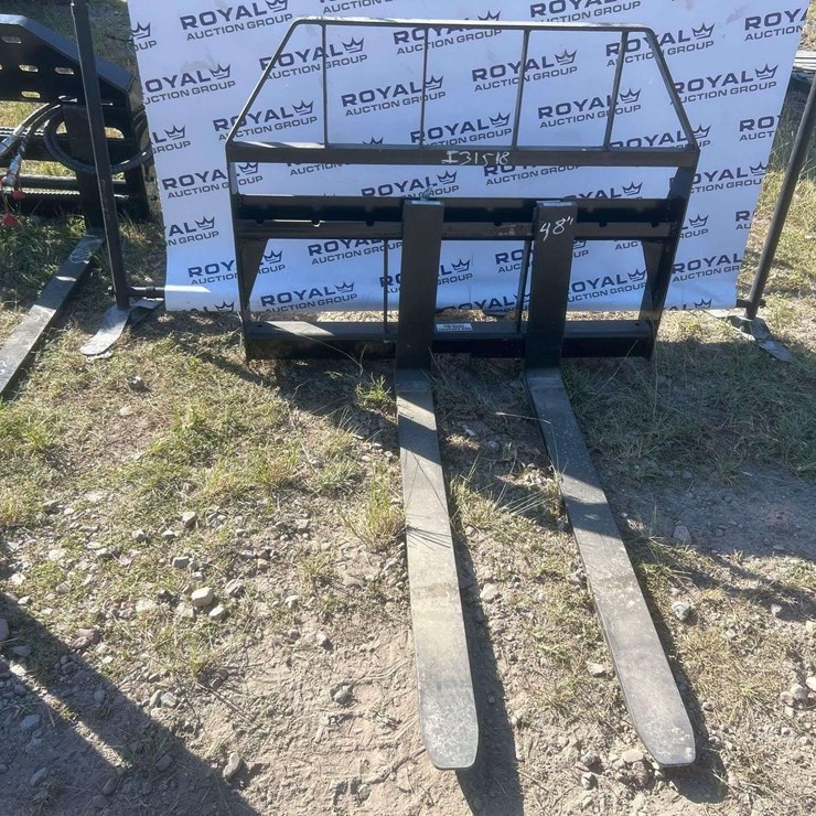 48'' kivel Pallet Fork attachment 3500 capacity