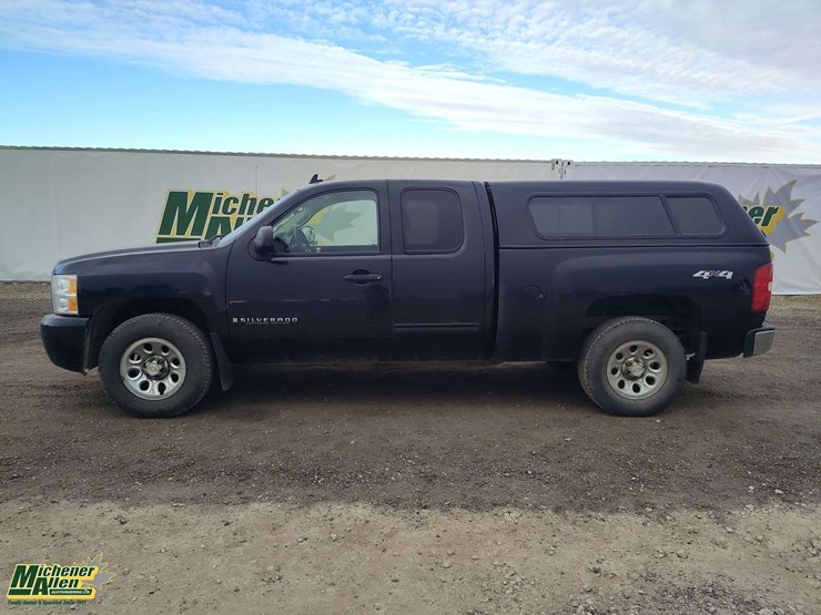 2009-chevrolet-silverado-1500-image-23