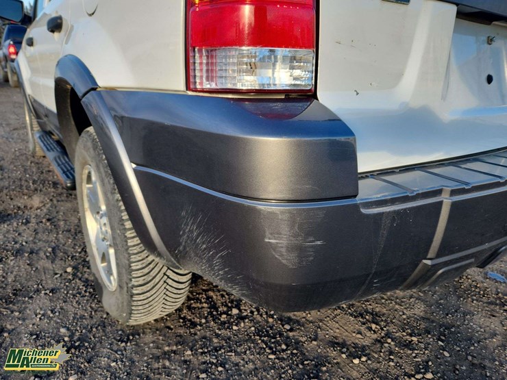 2005-ford-escape-xlt-image-37