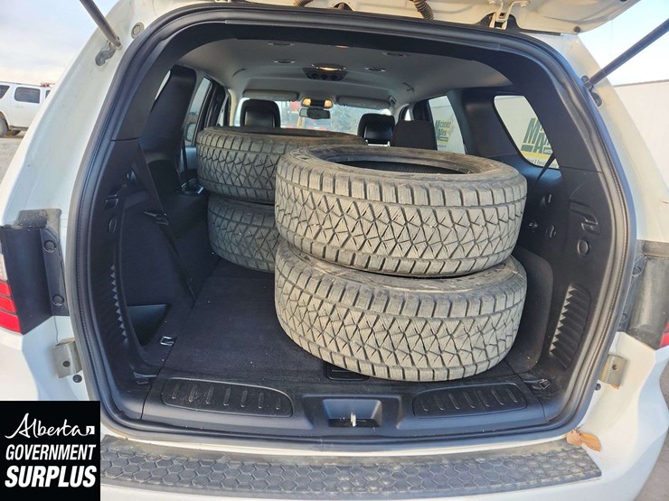 2015-dodge-durango-image-23