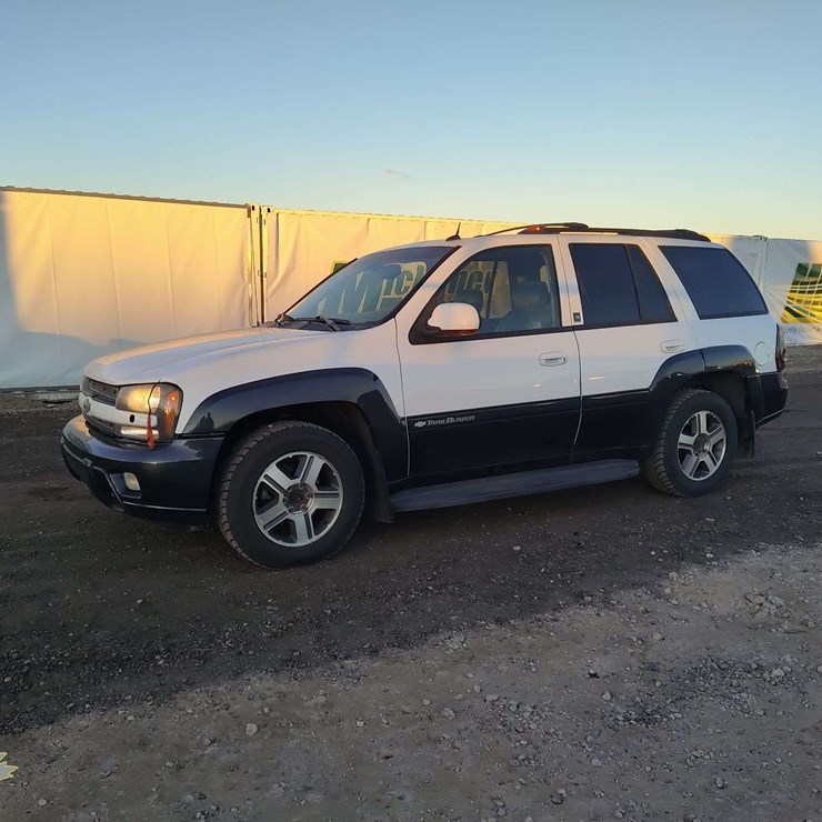 2004 CHEVROLET TRAILBLAZER