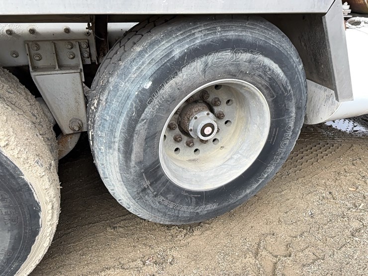 1999-advance-cm3ap6811-concrete-mixer-truck-vn:1a9tac4sxx0007091-image-5