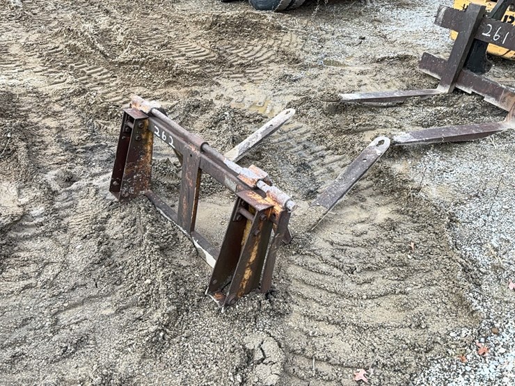 36in.-forks-rubber-tired-loader-attachment-image-2