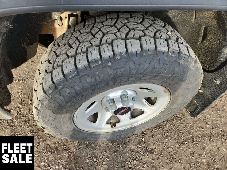 2017-gmc-sierra-1500-image-28