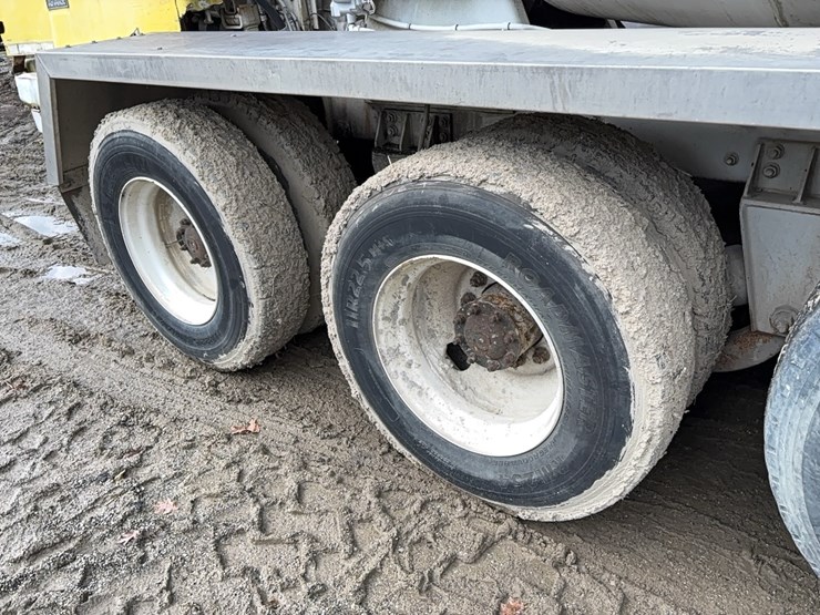 1999-advance-cm3ap6811-concrete-mixer-truck-vn:1a9tac4sxx0007091-image-7