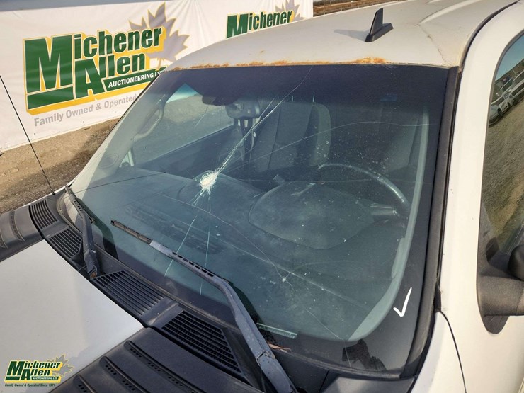 2012-chevrolet-silverado-3500hd-image-40