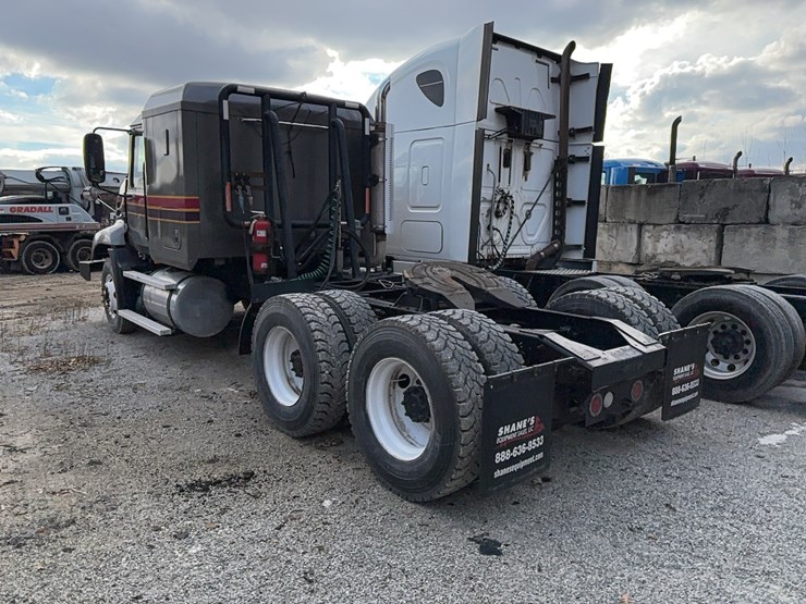 2007-mack-cxn613-truck-tractor-vn:1m1ak06y37n023197-image-4