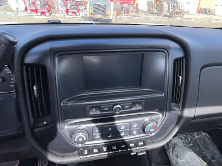 new-unused-chevy-5500-cab-&-chassis-image-14