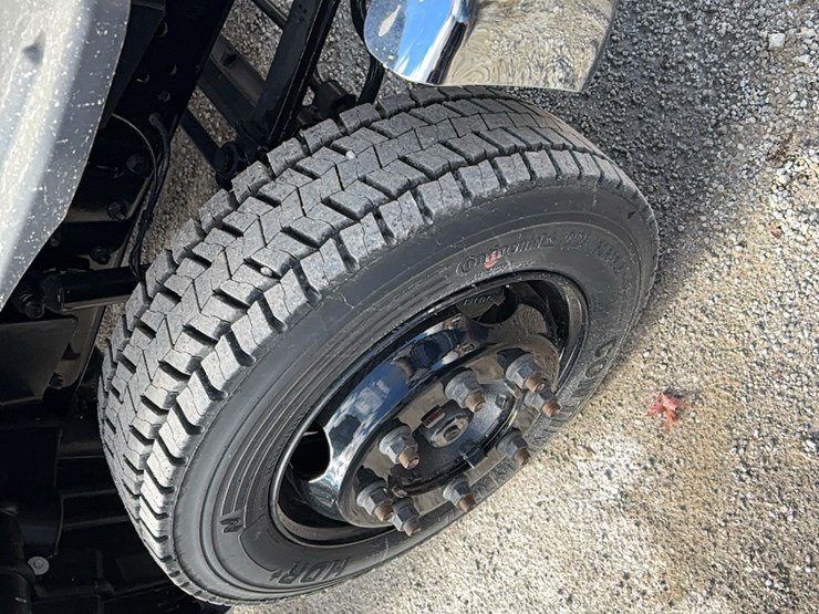 new-unused-chevy-5500-cab-&-chassis-image-18