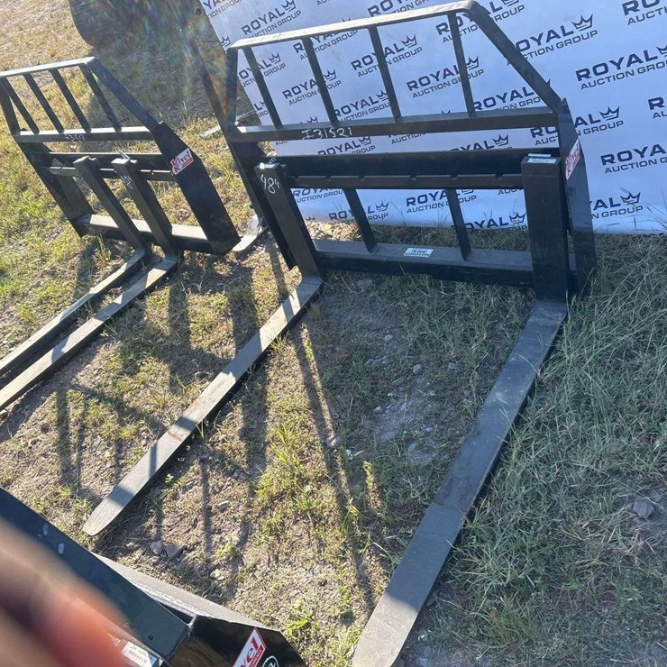 48'' kivel Pallet Fork attachment 3500 capacity