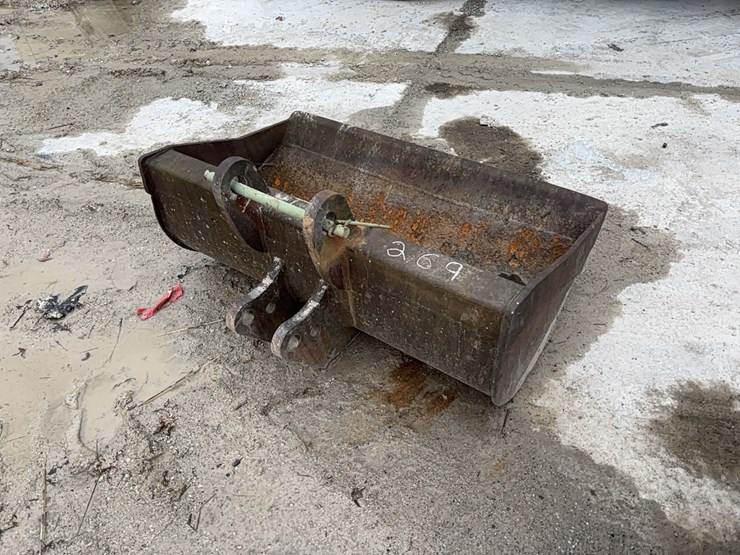 48in.-ditching-bucket-excavator-bucket-image-2