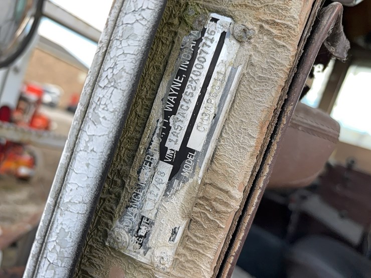 1999-advance-cm3ap6811-concrete-mixer-truck-vn:1a9tac4s0x0007083-image-27