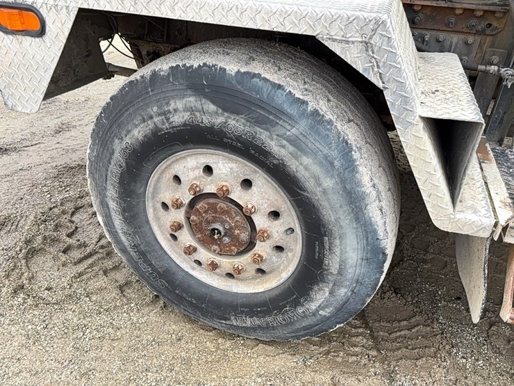 1999-advance-cm3ap6811-concrete-mixer-truck-vn:1a9tac4s9x0007079-image-17