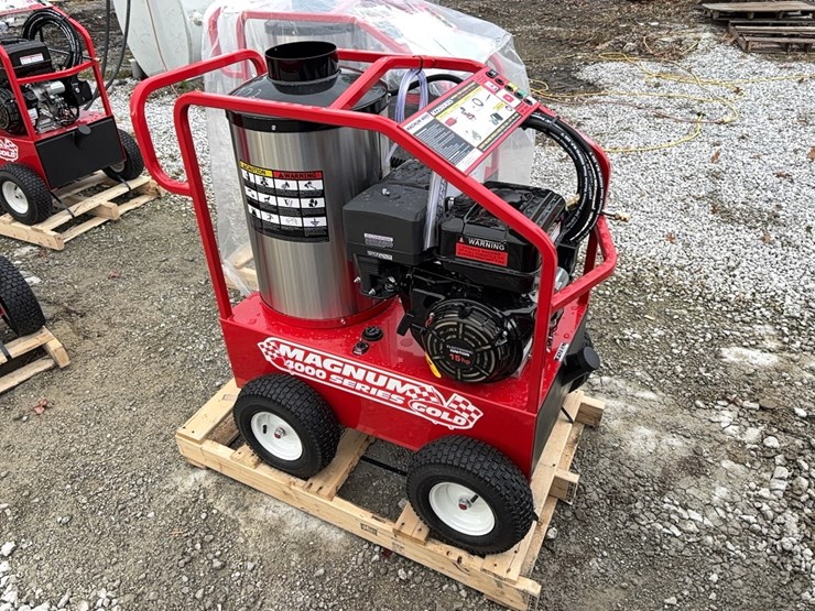 new-easy-kleen-magnum-gold-pressure-washer-image-1