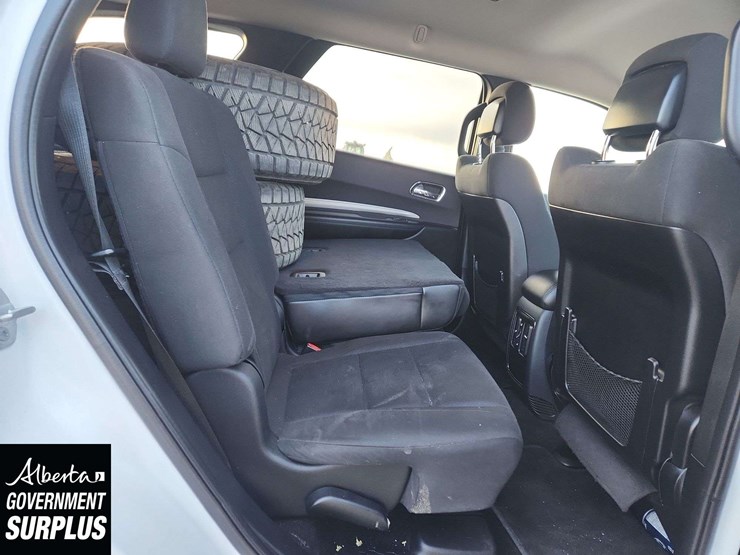 2015-dodge-durango-image-18