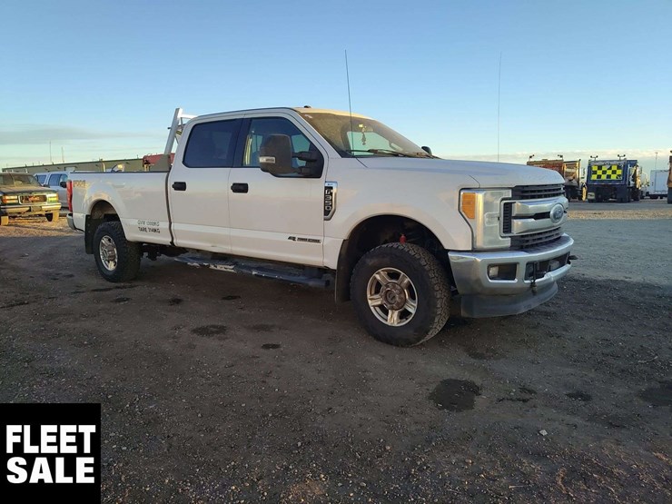 2017-ford-f350-image-2