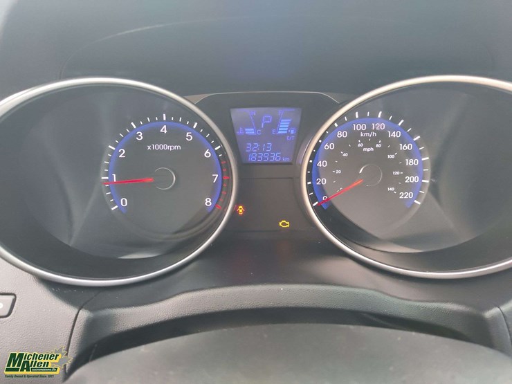 2010-hyundai-tucson-image-9