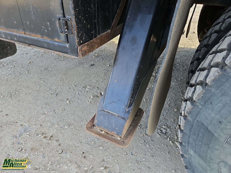 2006-kenworth-t800-image-57