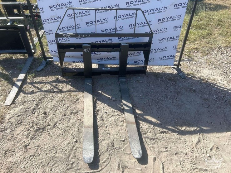 48''-kivel-pallet-fork-attachment-3500-capacity-image-1