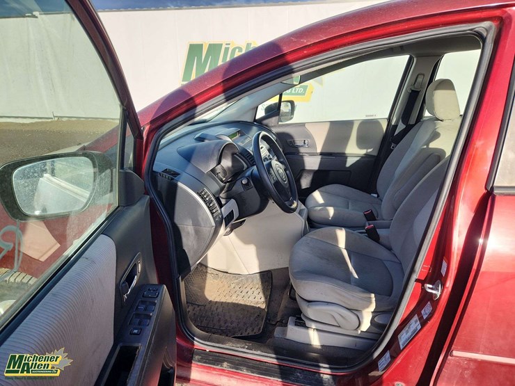 2008-mazda-mazda5-image-16