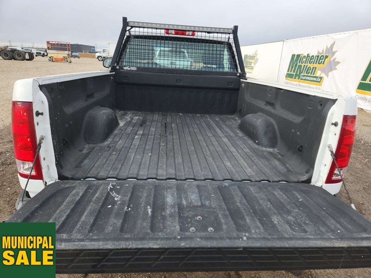 2009-gmc-sierra-1500-image-19