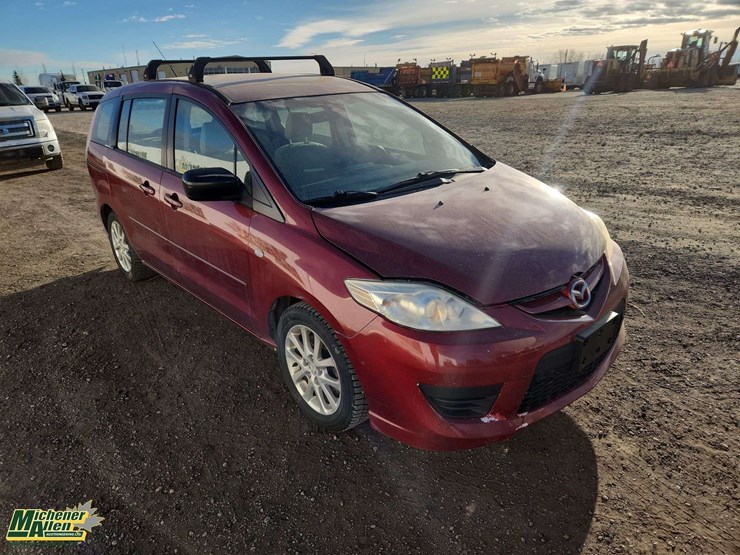 2008-mazda-mazda5-image-2