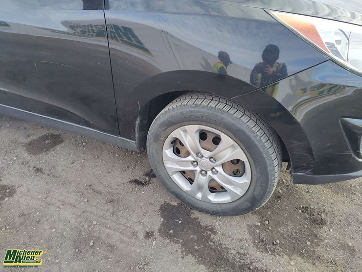 2010-hyundai-tucson-image-37