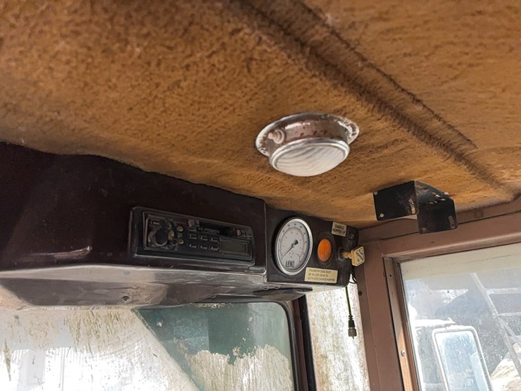 1999-advance-cm3ap6811-concrete-mixer-truck-vn:1a9tac4s9x0007079-image-26