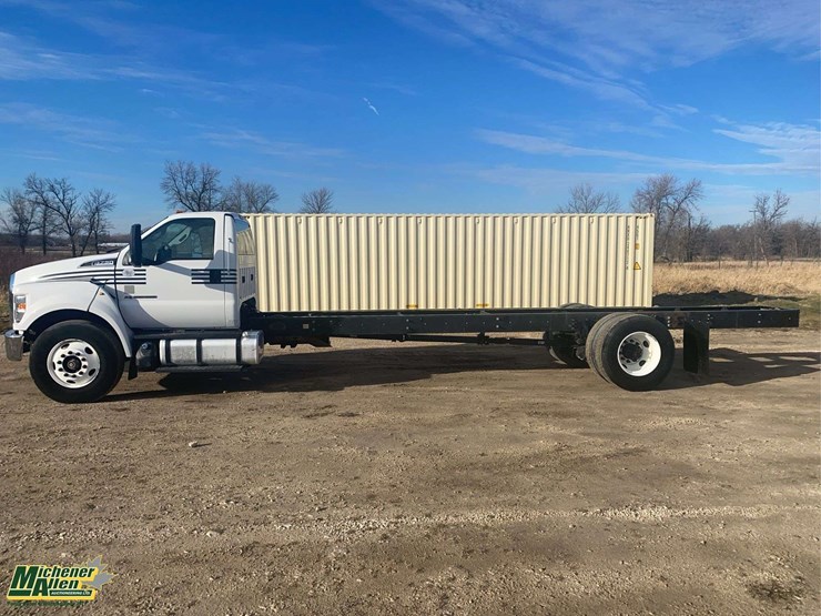 2019-ford-f750-image-2