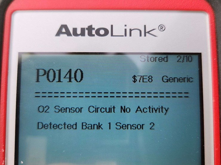 2012-chevrolet-silverado-3500hd-image-43