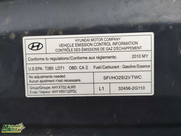 2010-hyundai-tucson-image-25