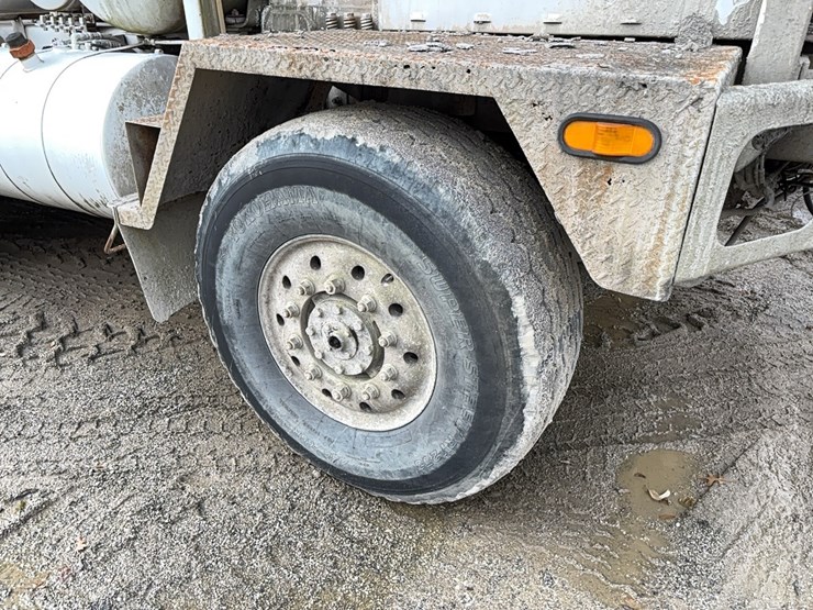 1999-advance-cm3ap6811-concrete-mixer-truck-vn:1a9tac4sxx0007091-image-25