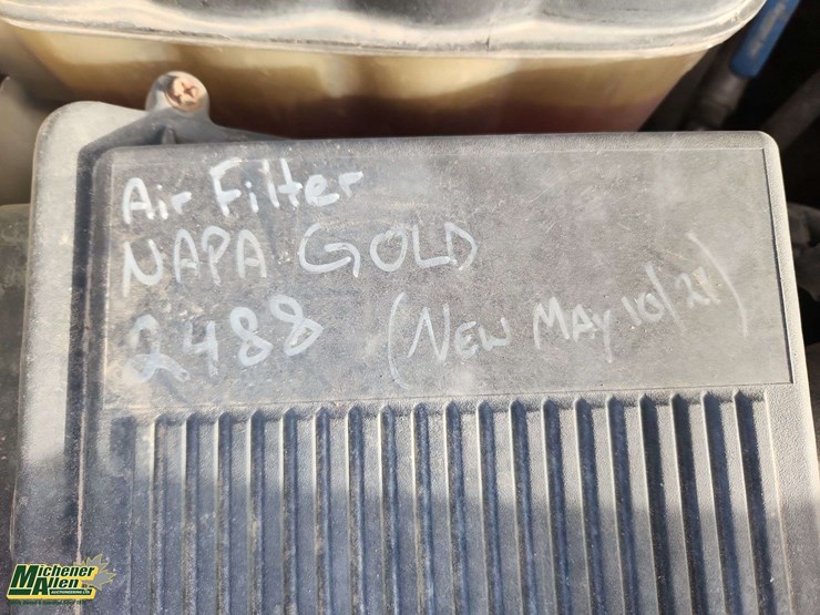 2012-chevrolet-silverado-3500hd-image-33