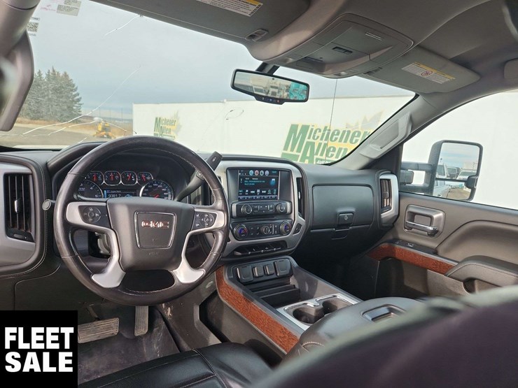 2019-gmc-sierra-2500hd-image-15