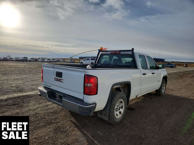 2017-gmc-sierra-1500-image-3