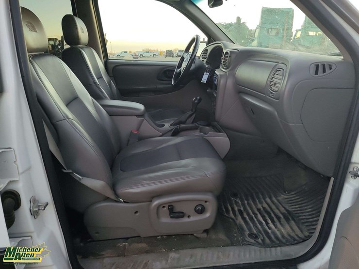 2004-chevrolet-trailblazer-image-21