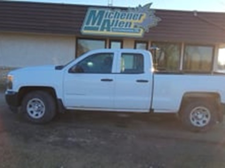 2017-chevrolet-silverado-1500-image-5