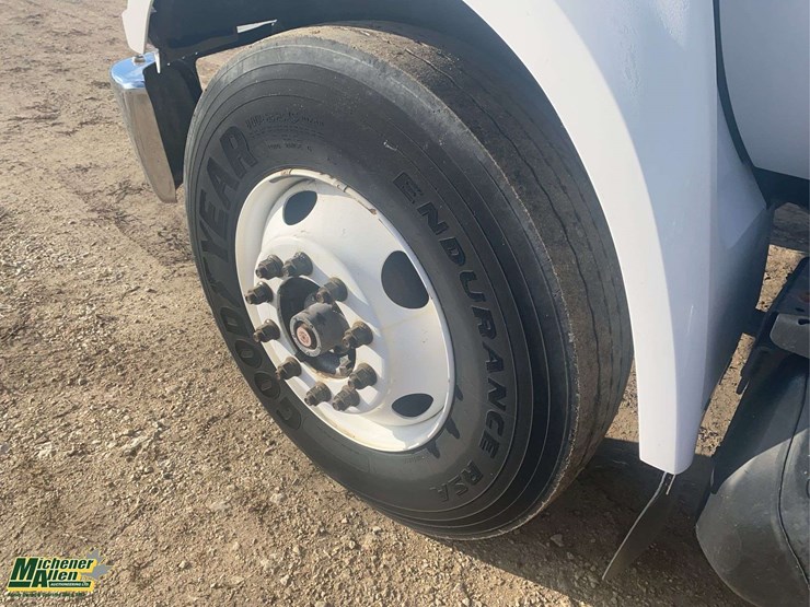 2019-ford-f750-image-15