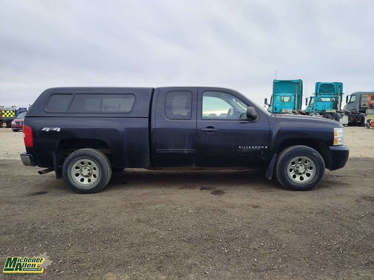 2009-chevrolet-silverado-1500-image-22