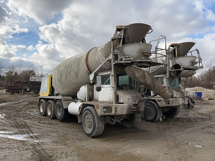 1999-advance-cm3ap6811-concrete-mixer-truck-vn:1a9tac4sxx0007091-image-2