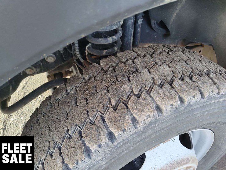 2019-ford-f550-image-8